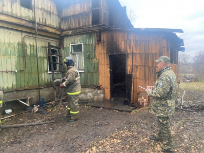 В Ржаксинском районе следователи устанавливают обстоятельства гибели женщины с ребенком при пожаре