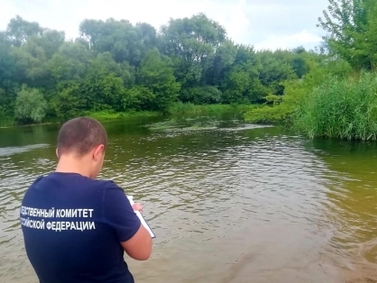В Мучкапском районе следователи устанавливают обстоятельства гибели 13-летней девочки в водоеме